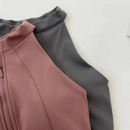 “Flexoora Women’s Zipper Sleeveless Slim Yoga Vest – Chest‑Pad Training Top”