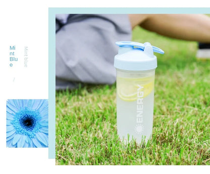 500/700ml Portable Shaker Bottle with Stirring Ball Is Perfect for Protein Shakes and Pre-workout Water Bottles without BPA