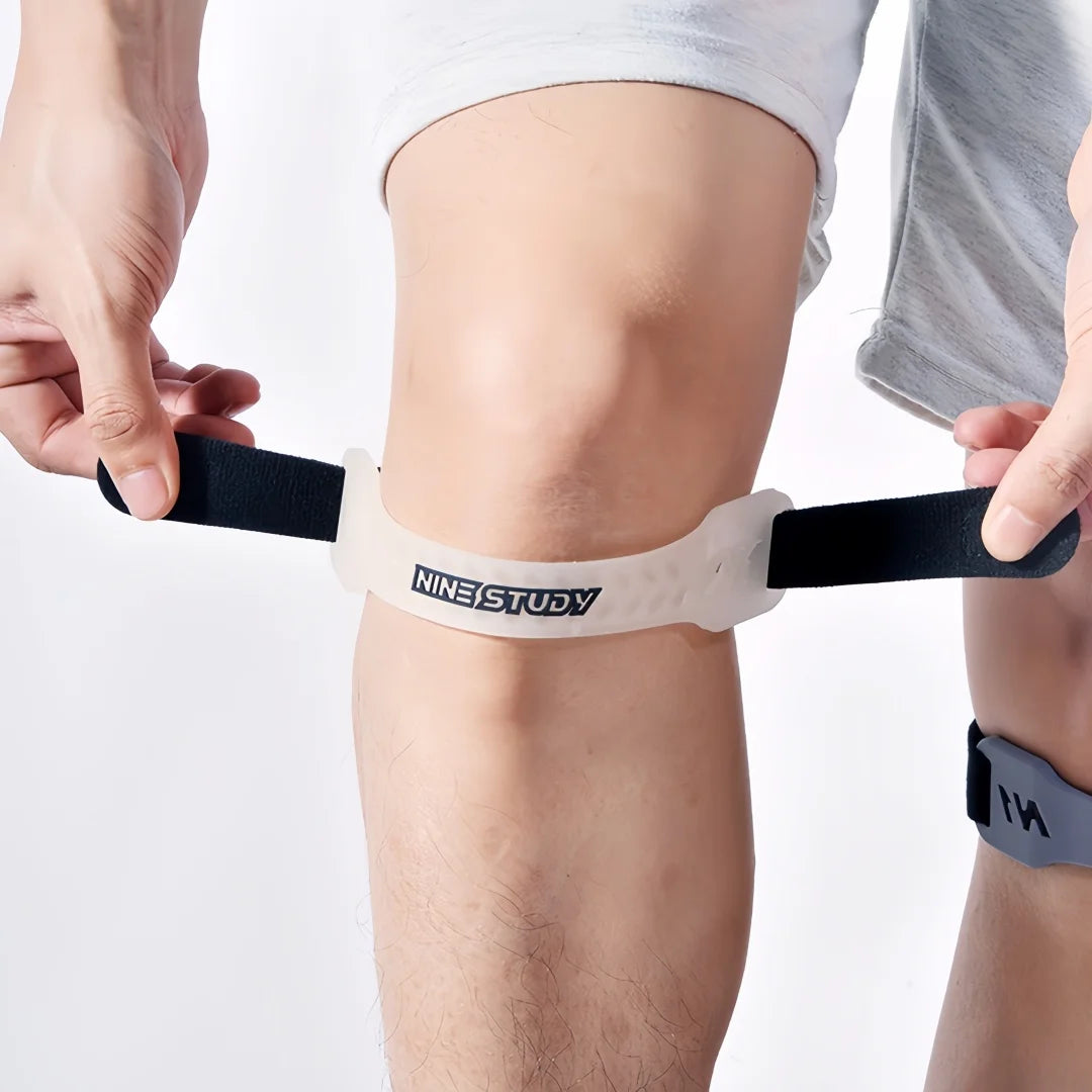 “Flexoora Adjustable Patella Strap – Gym Fitness Body Silicone Shock‑Absorbing Knee Support for Running & Basketball”