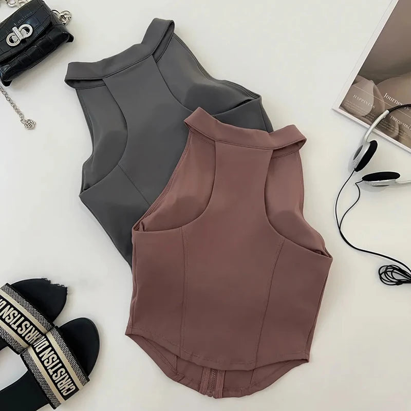 “Flexoora Women’s Zipper Sleeveless Slim Yoga Vest – Chest‑Pad Training Top”